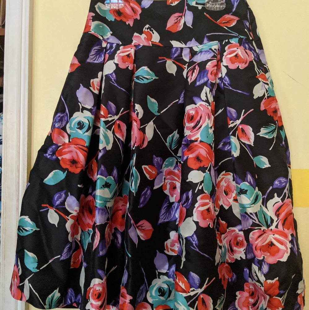 Floral evening midi skirt